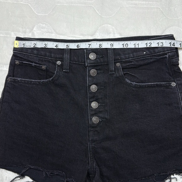 Abercrombie Black Denim High Rise Button Shorts Frayed Hem Womens Size 26 Trendy - Picture 2 of 8